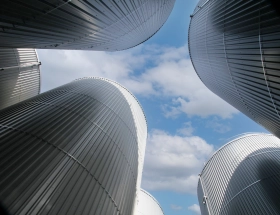 Storage tanks
