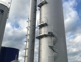Water purification reactors