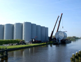 Storage tanks